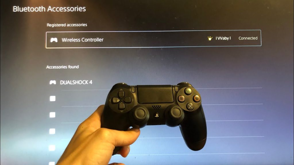 can you use a ps4 controller mount your friends